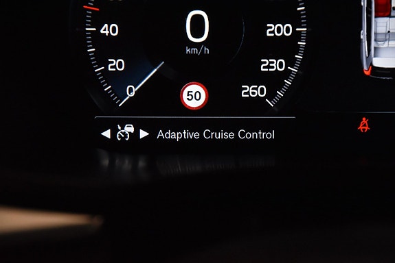 Volvo XC60 23 of 30