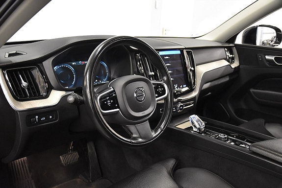 Volvo XC60 9 of 30