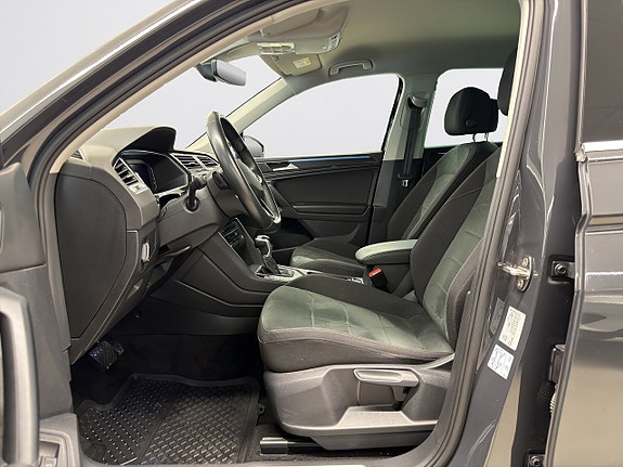 Volkswagen Tiguan 14 of 22