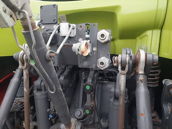 CLAAS Traktor Arion 550 CMatic 7 of 10