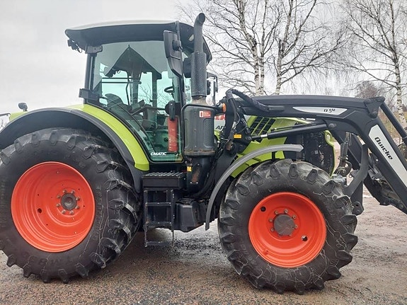 CLAAS Traktor Arion 550 CMatic