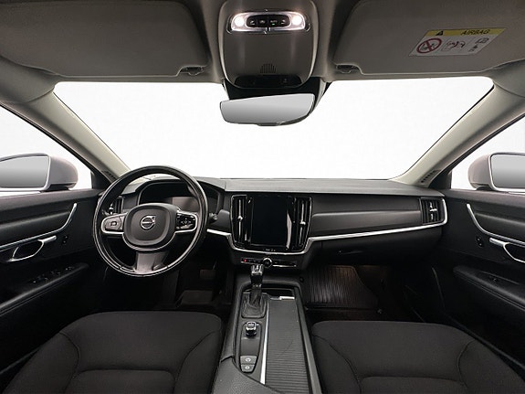 Volvo V90 13 of 30