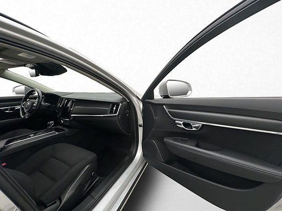 Volvo V90 30 of 30