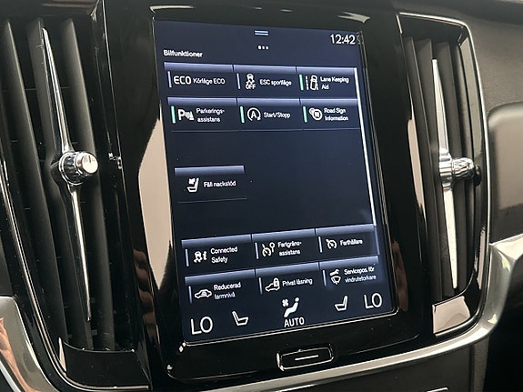 Volvo V90 21 of 30