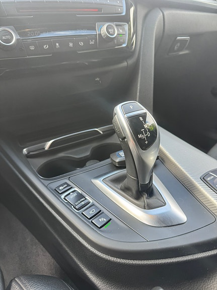 BMW 340i 6 of 9