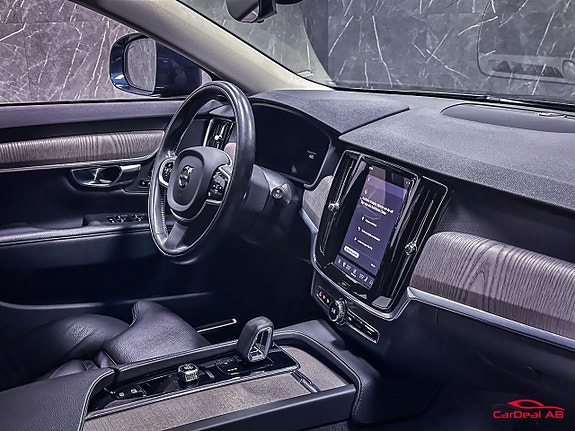 Volvo V90 Cross Country 12 of 27