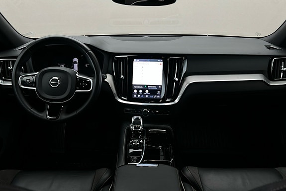 Volvo V60 3 of 3