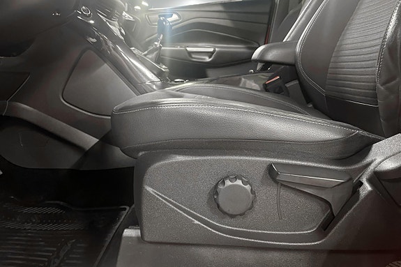 Ford Kuga 24 of 24