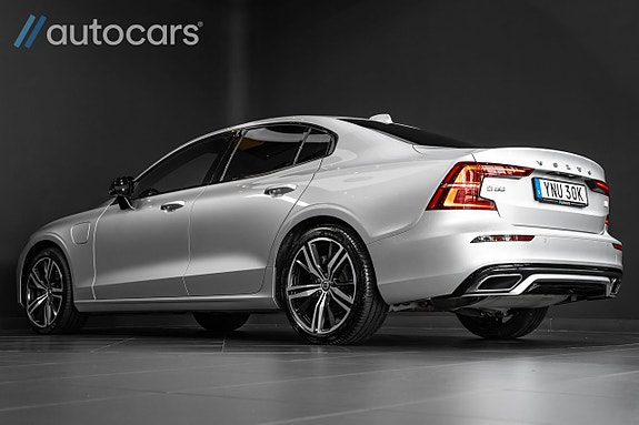Volvo S60 4 of 30