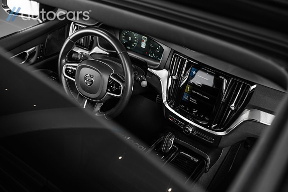 Volvo S60 21 of 30