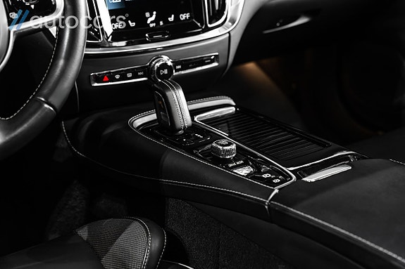 Volvo S60 23 of 30