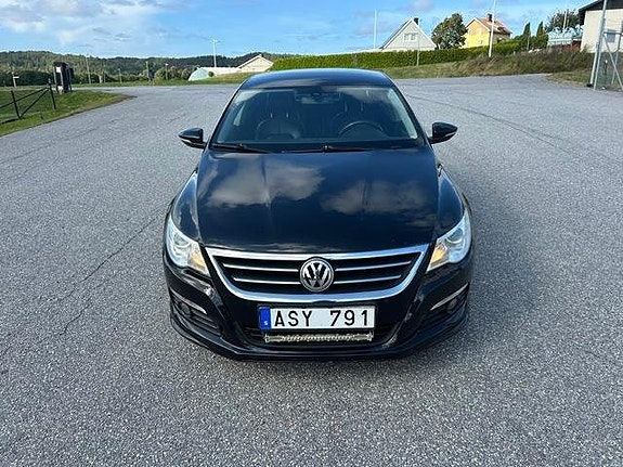Volkswagen Passat CC 6 of 18