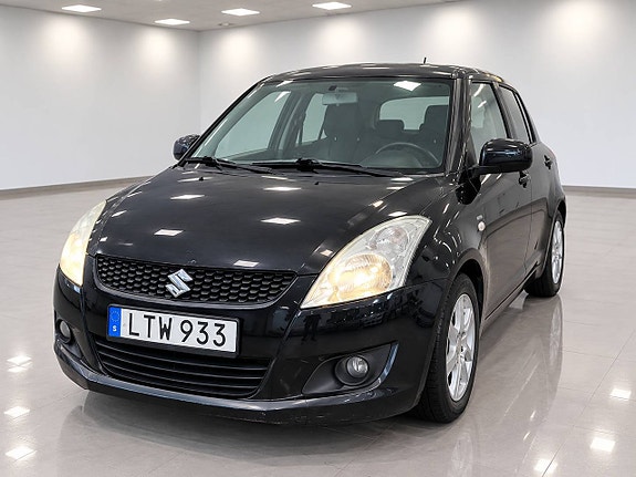 Suzuki Swift 3 of 9