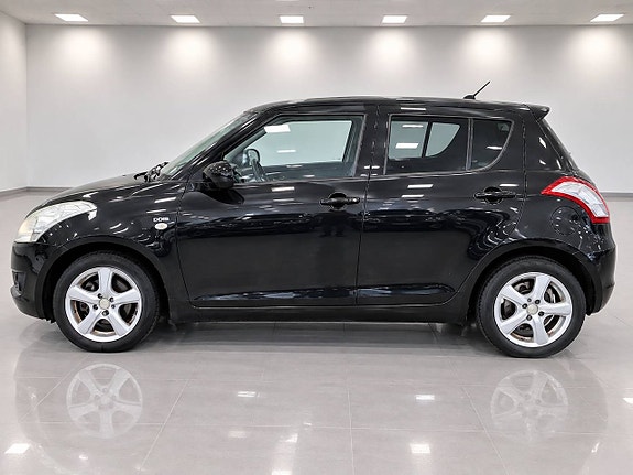Suzuki Swift 5 of 9