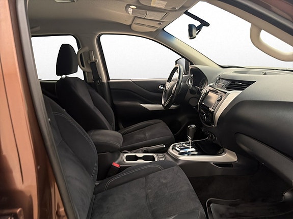 Nissan Navara 25 of 30
