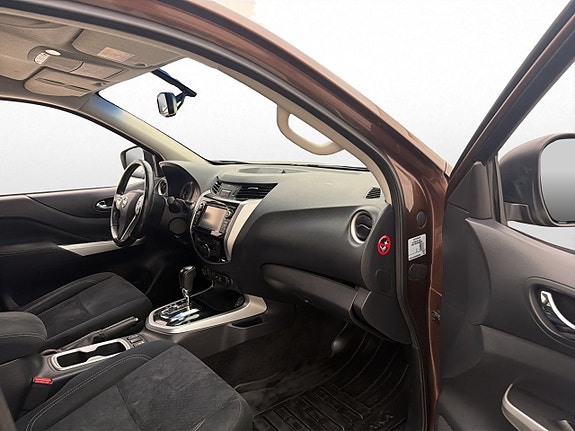 Nissan Navara 26 of 30
