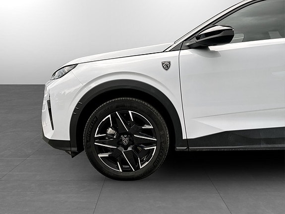 Peugeot 5008 14 of 15