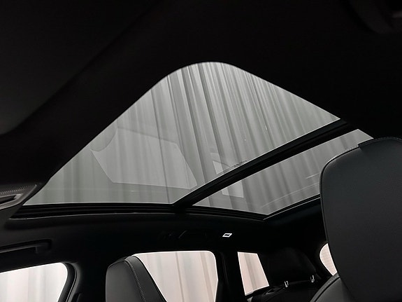 Audi Q6 e-tron 12 of 18