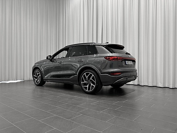 Audi Q6 e-tron 3 of 18