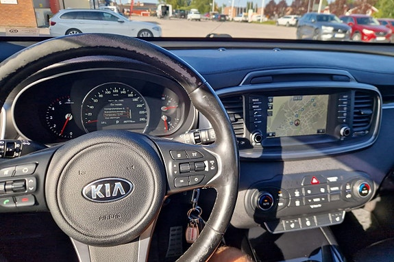 Kia Sorento 15 of 15