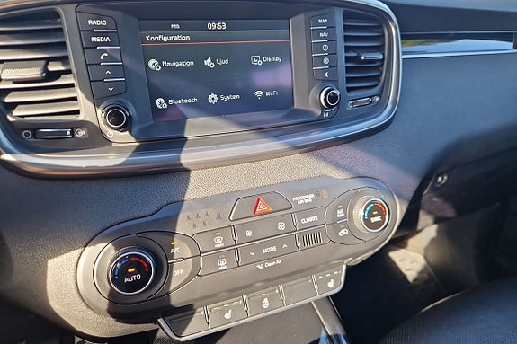 Kia Sorento 14 of 15