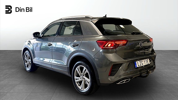 Volkswagen T-Roc 3 of 12