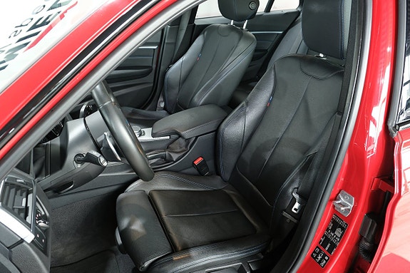 BMW 340i 9 of 16