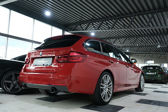 BMW 340i 6 of 16