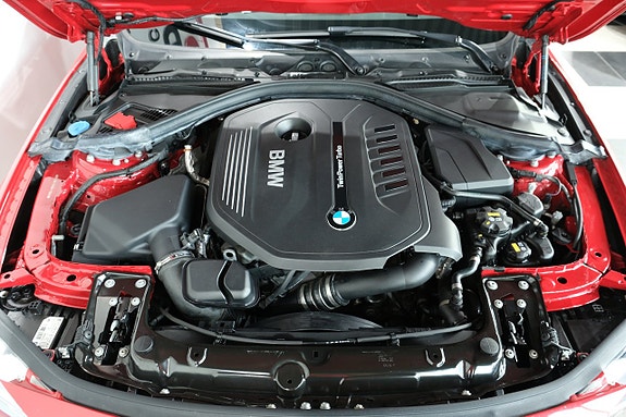 BMW 340i 15 of 16