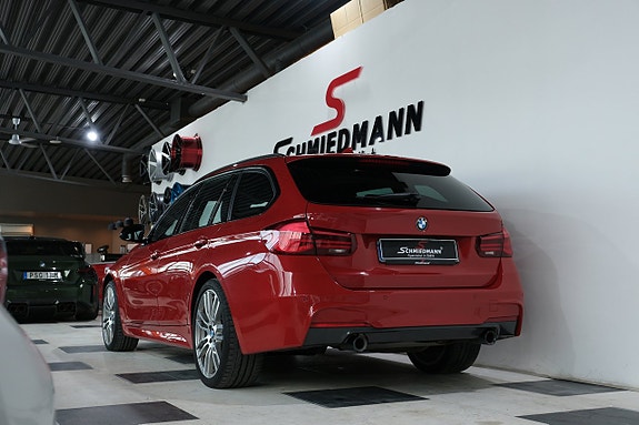 BMW 340i 3 of 16