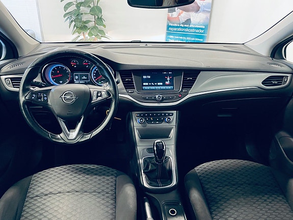 Opel Astra 5 of 12