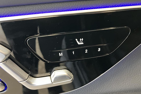 Mercedes-Benz GLC300 de 21 of 24
