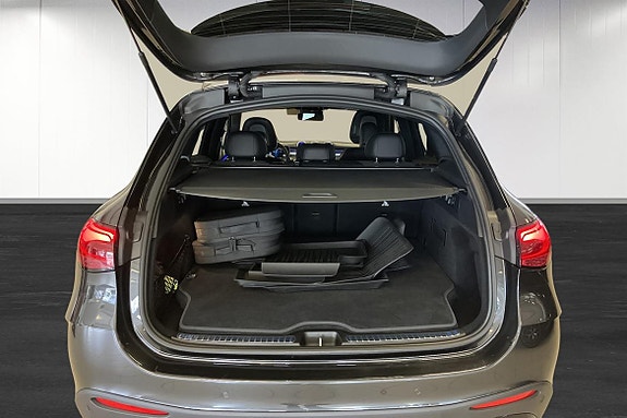 Mercedes-Benz GLC300 de 8 of 24