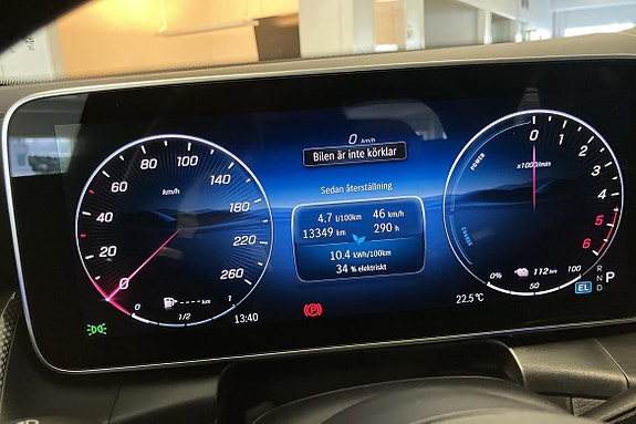 Mercedes-Benz GLC300 de 16 of 24