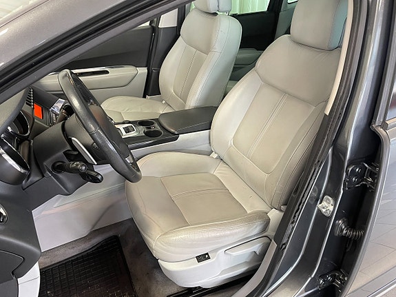 Peugeot 3008 6 of 16
