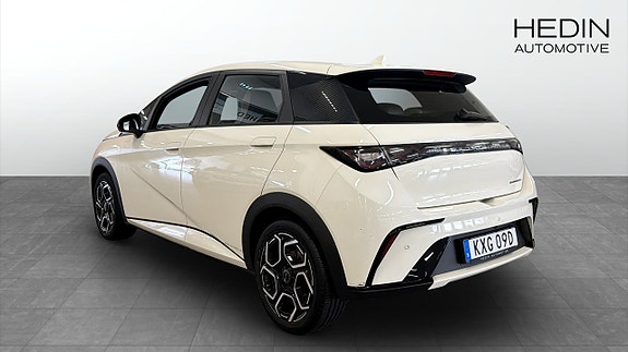BYD Dolphin 6 of 16