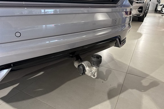 Volvo XC60 15 of 18