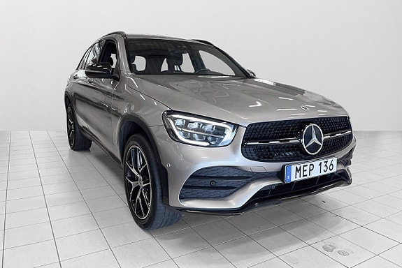Mercedes-Benz GLC300 de 4 of 30