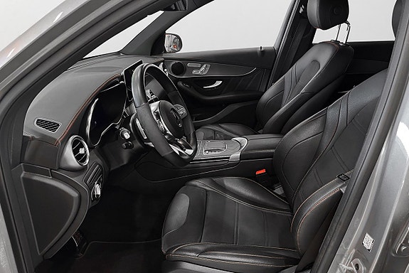 Mercedes-Benz GLC300 de 14 of 30