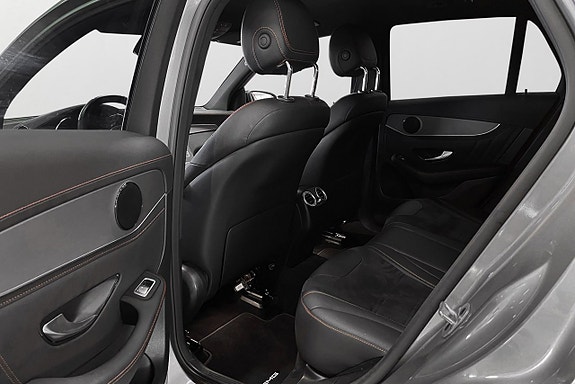 Mercedes-Benz GLC300 de 16 of 30