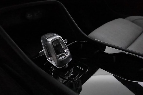 Volvo C40 15 of 22