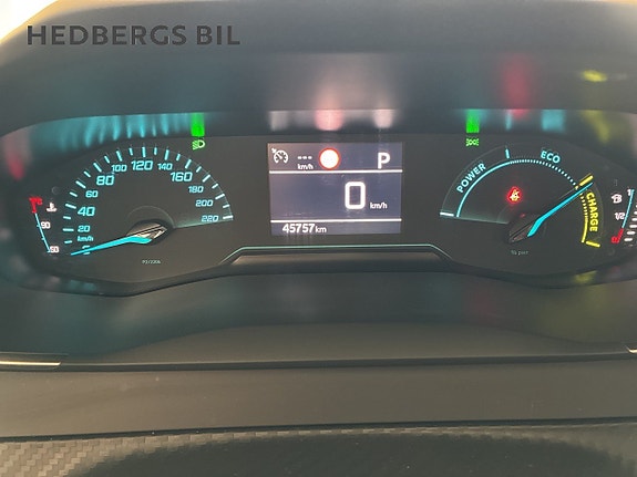 Peugeot 208 10 of 18