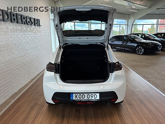 Peugeot 208 6 of 18