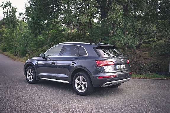 Audi Q5 3 of 29