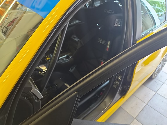 BMW 325i 7 of 8