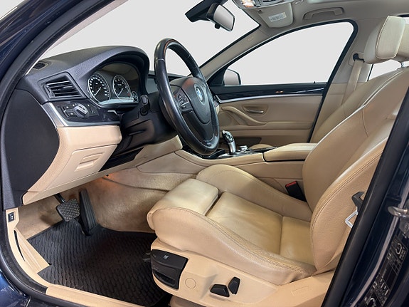 BMW 528 16 of 19