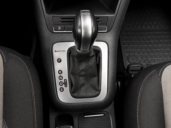 Volkswagen Tiguan 9 of 12