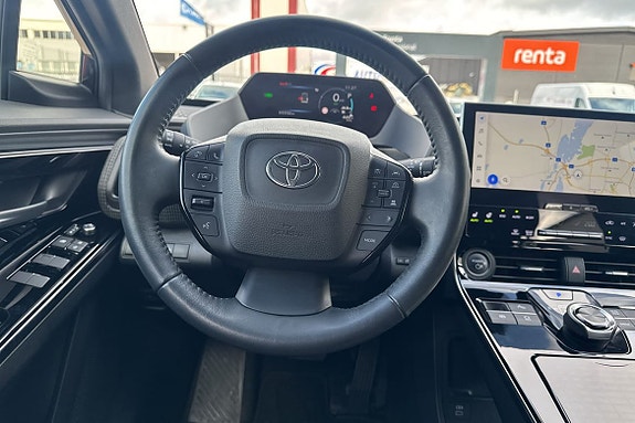 Toyota bZ4X 14 of 20