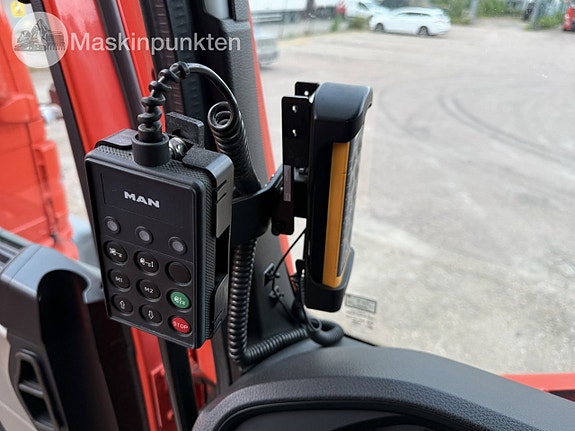 Man TGS 26.360 6X2-4 LL CH 20 of 27