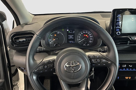 Toyota Yaris 11 of 12